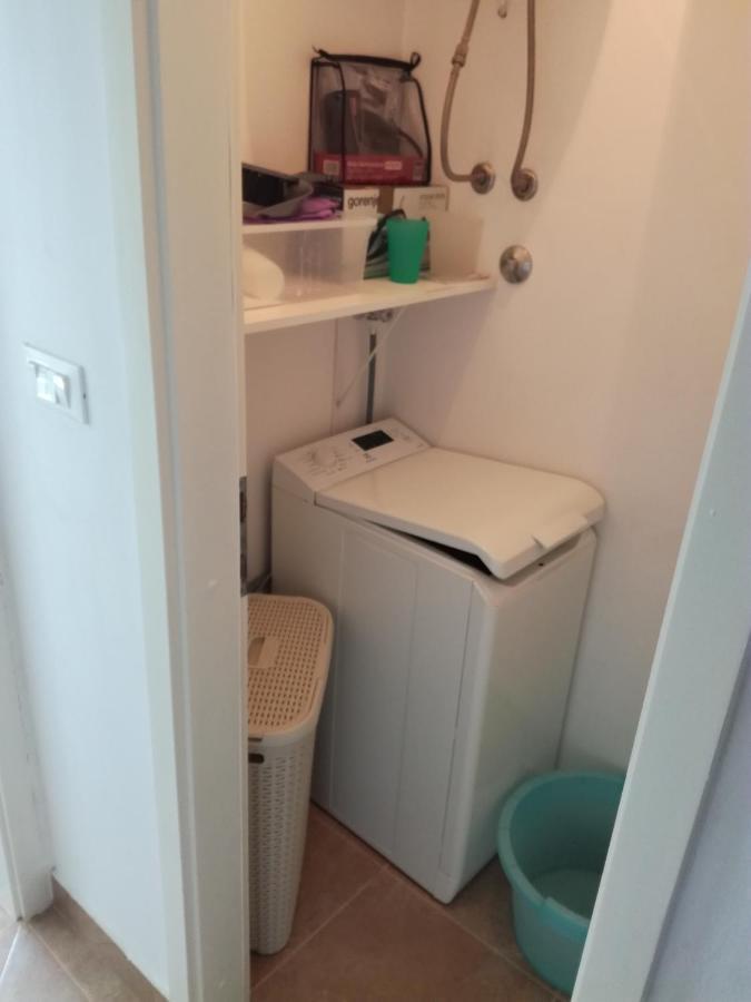 Apartment Tomas,,,Spacious House With Private Parking,Terrace,5G Internet,,,,, Задар Екстериор снимка