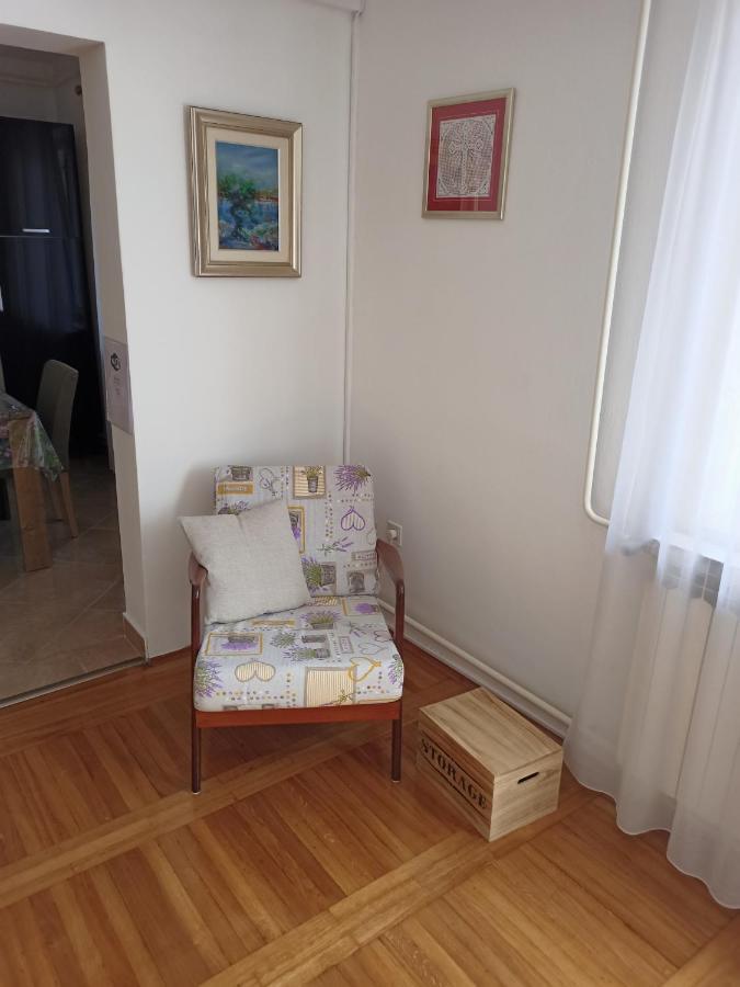 Apartment Tomas,,,Spacious House With Private Parking,Terrace,5G Internet,,,,, Задар Екстериор снимка