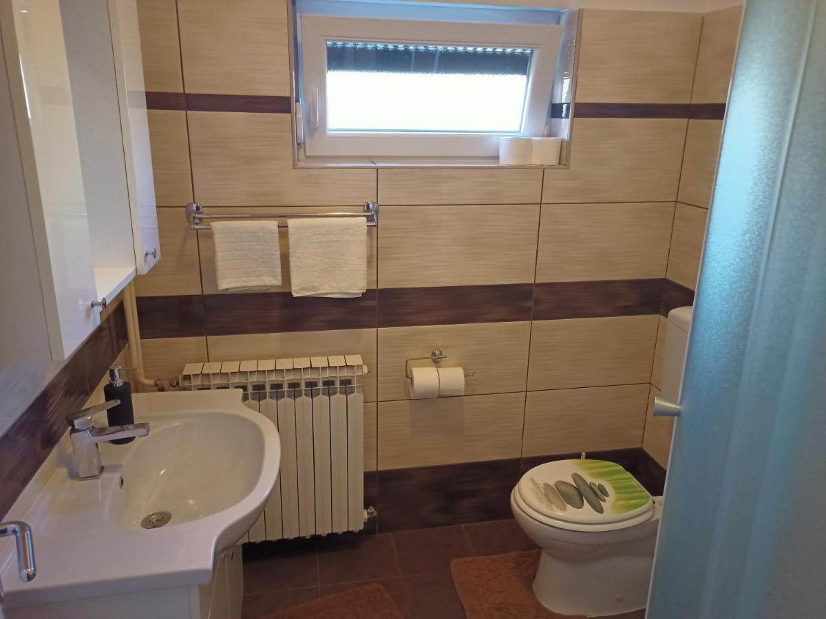 Apartment Tomas,,,Spacious House With Private Parking,Terrace,5G Internet,,,,, Задар Екстериор снимка
