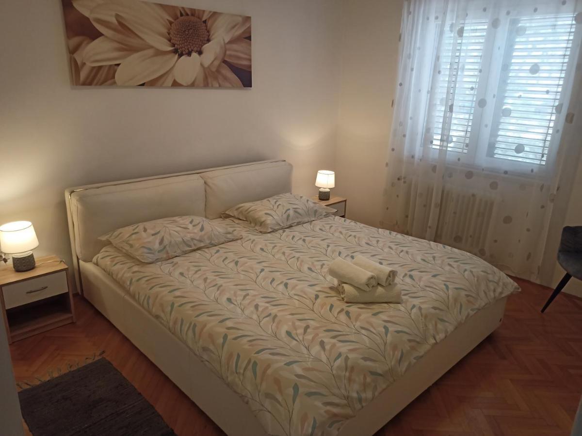Apartment Tomas,,,Spacious House With Private Parking,Terrace,5G Internet,,,,, Задар Екстериор снимка