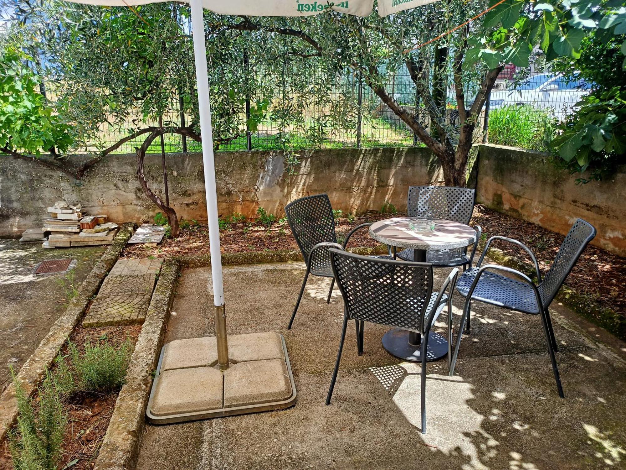 Apartment Tomas,,,Spacious House With Private Parking,Terrace,5G Internet,,,,, Задар Екстериор снимка