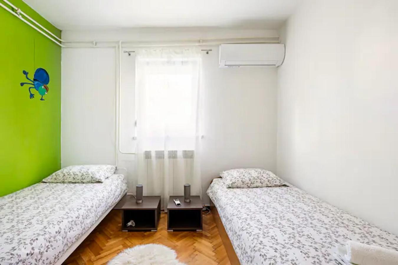Apartment Tomas,,,Spacious House With Private Parking,Terrace,5G Internet,,,,, Задар Екстериор снимка