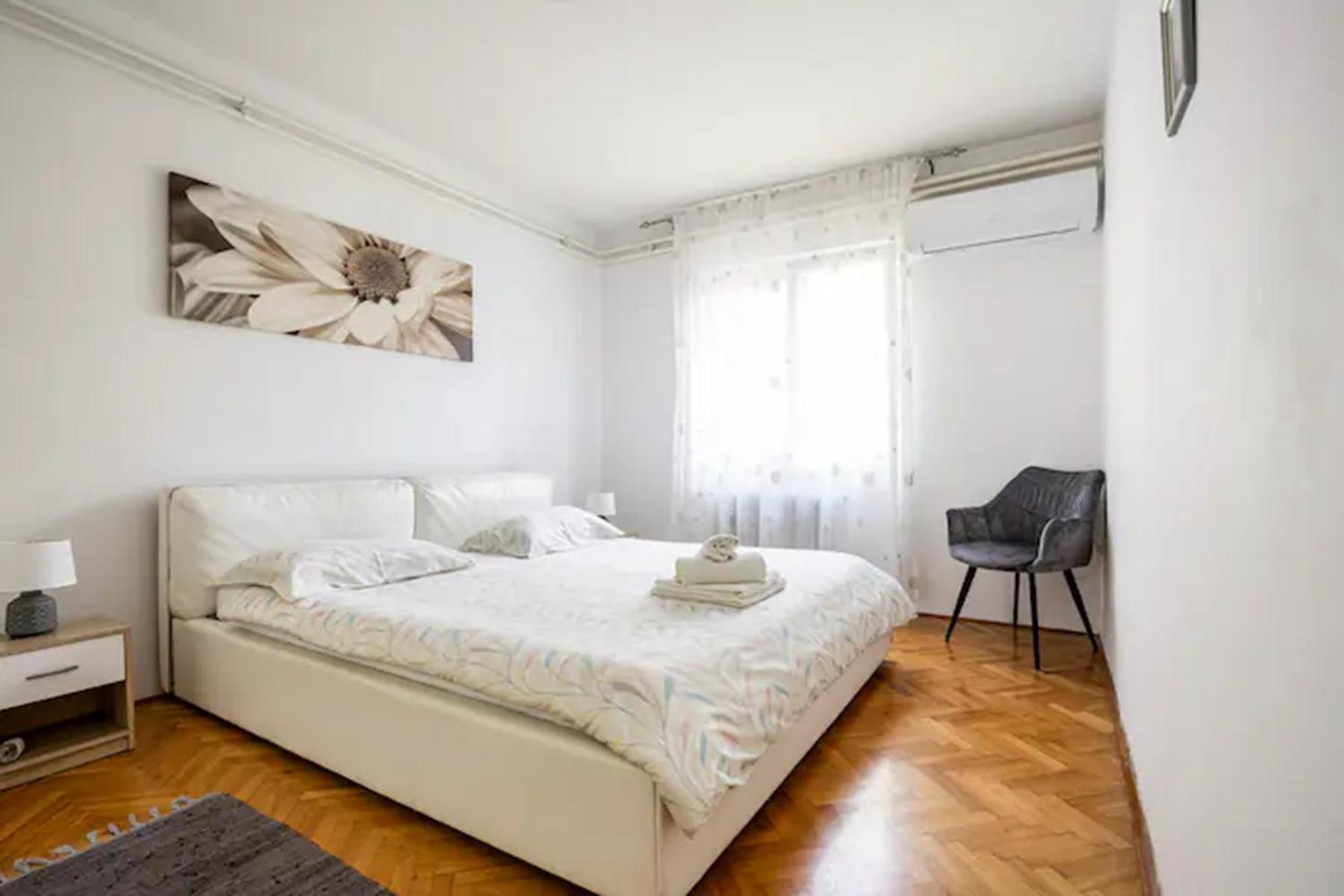 Apartment Tomas,,,Spacious House With Private Parking,Terrace,5G Internet,,,,, Задар Екстериор снимка